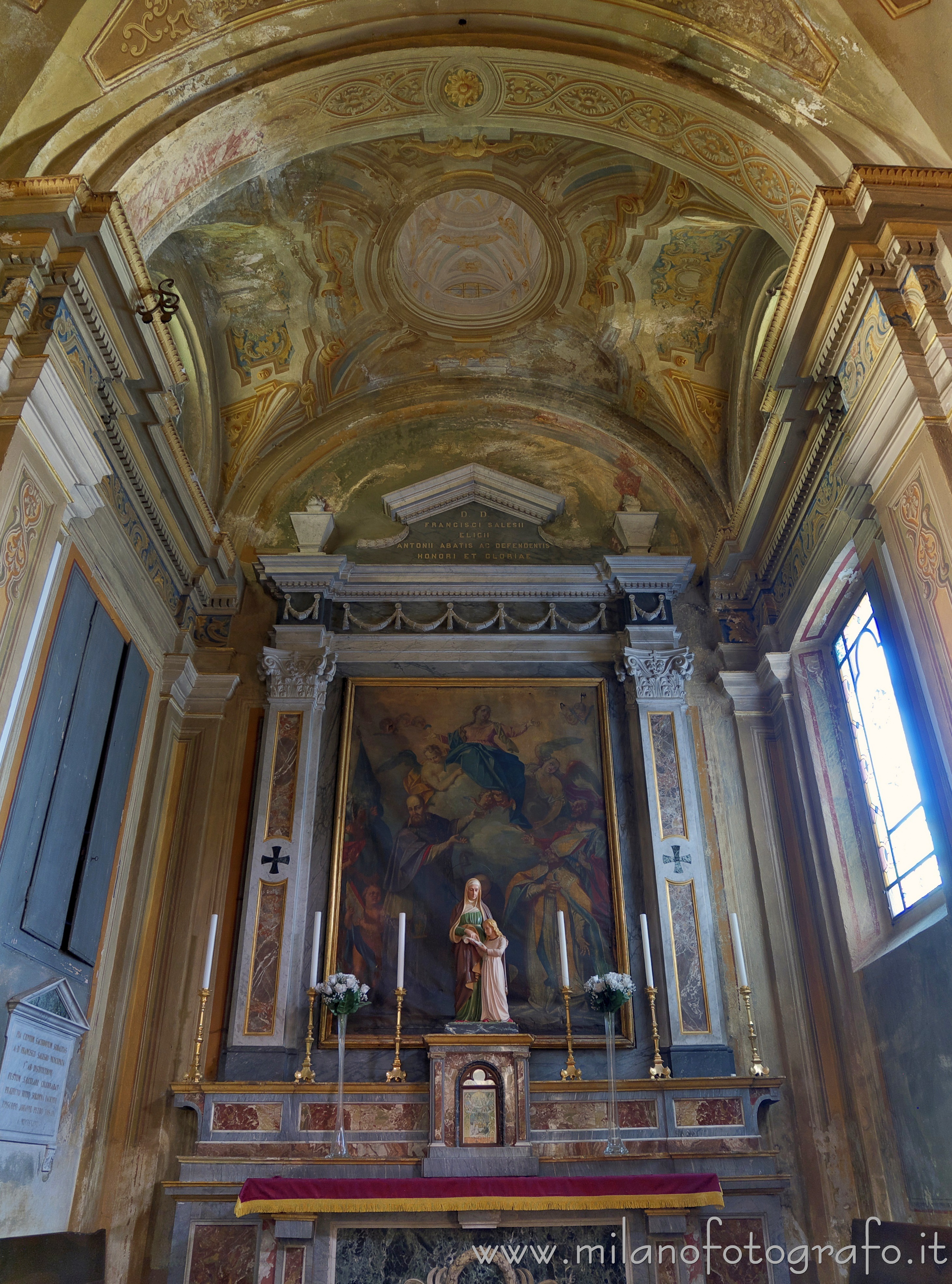 Andorno Micca (Biella, Italy) - Chapel of Saint Francis de Sales in the Church of San Lorenzo - Full resolution picture